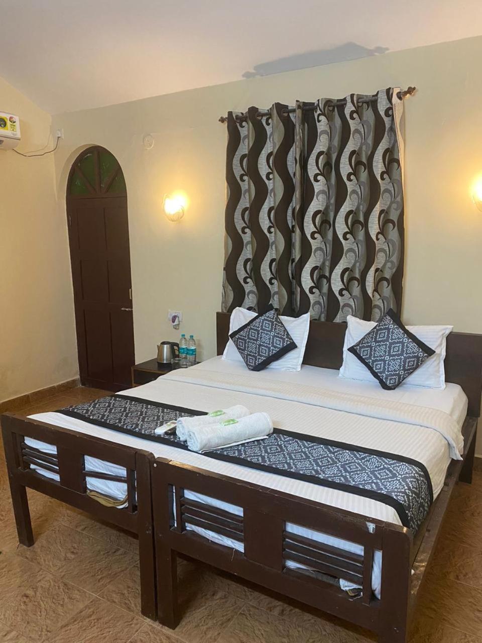 Baga Beach Palms Екстер'єр фото